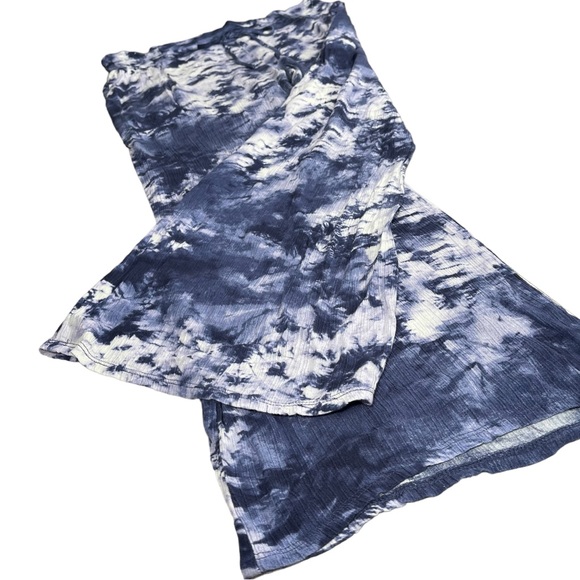 Peace & Pearls size Xl blue & white fireworks tie dye crinkly wide leg pants - Picture 6 of 14